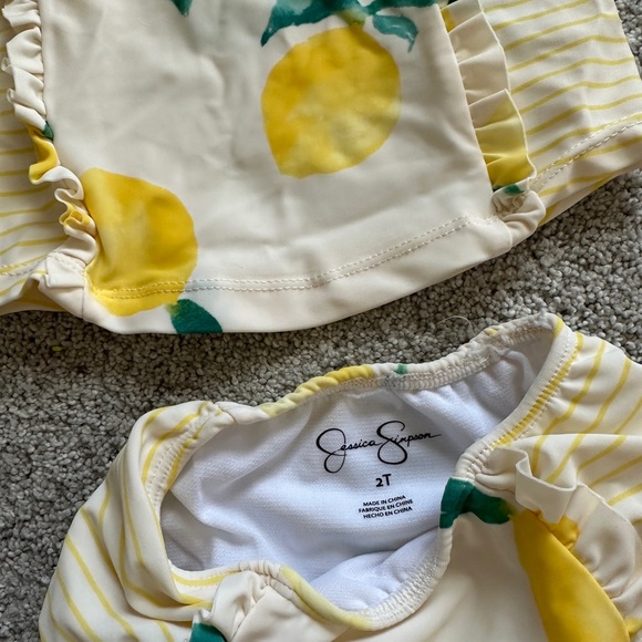 Yellow Jessica Simpson Long Sleeve Rash Guard 2-Piece in 2T - Picture 2 of 3